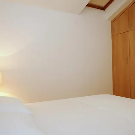 Enio Apartment