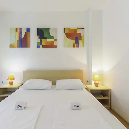 Enio Apartment