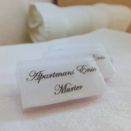 Enio Apartman *